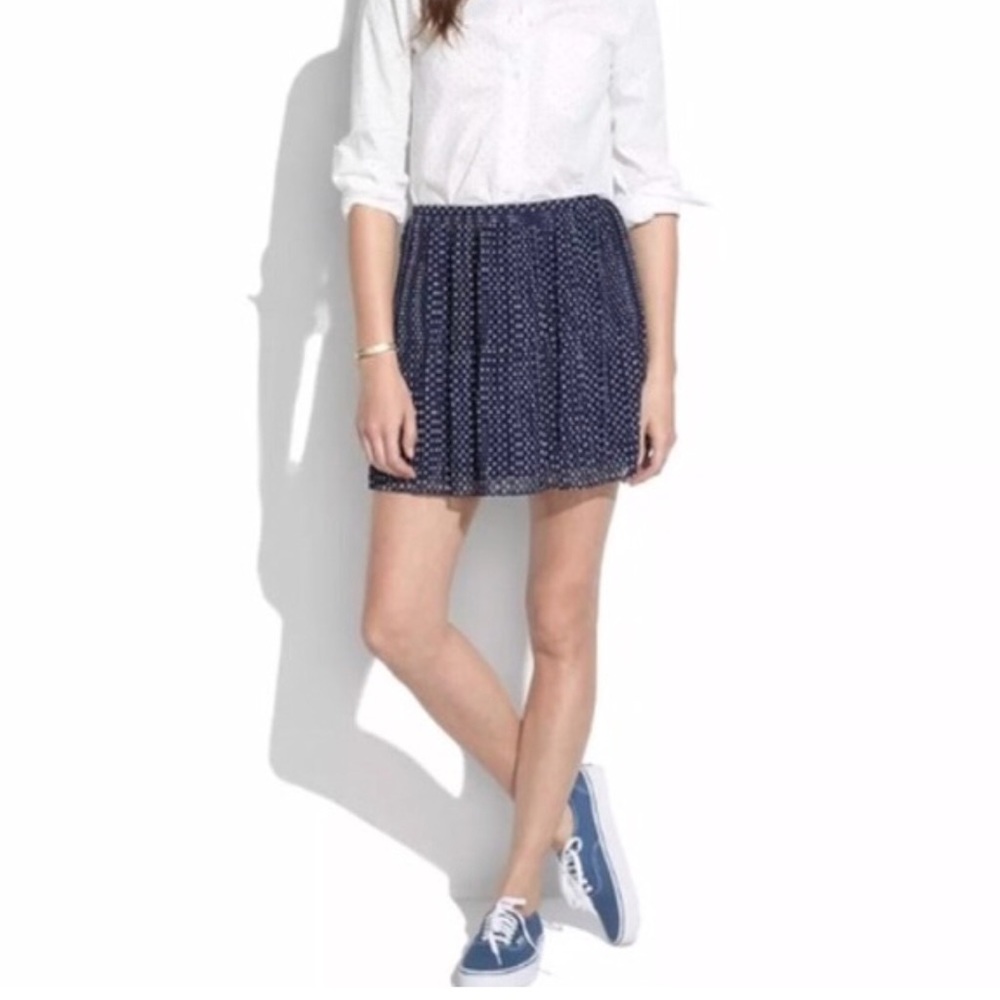 Madewell pleated polka dot mini skirt style 04274